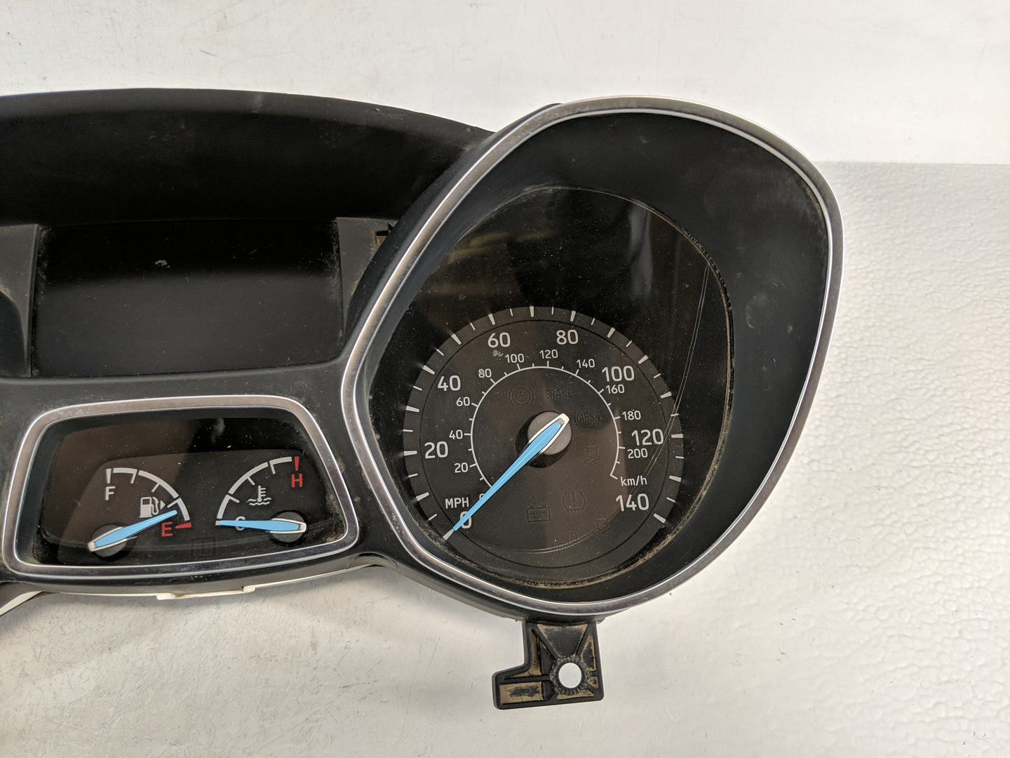 2018 Ford Escape Instrument Cluster Speedometer Gauges P/N:CL8F-10894-B Fits OEM Used Auto Parts - Oemusedautoparts1.com