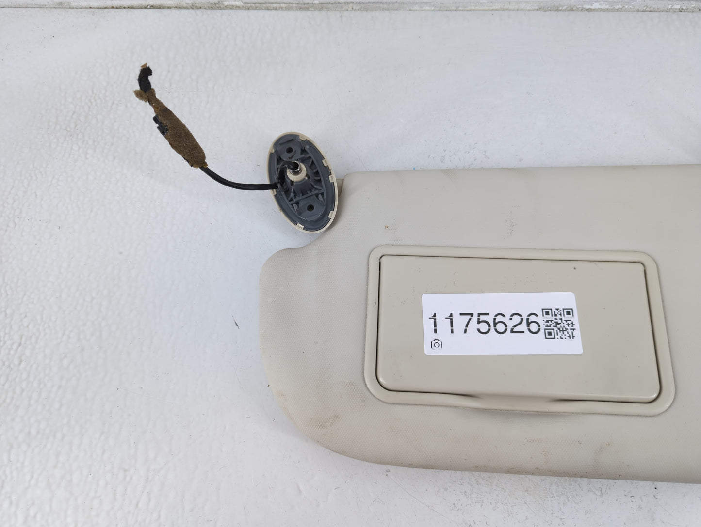 2013-2019 Ford Escape Sun Visor Shade Replacement Driver Left Mirror Fits Fits 2013 2014 2015 2016 2017 2018 2019 OEM Used A