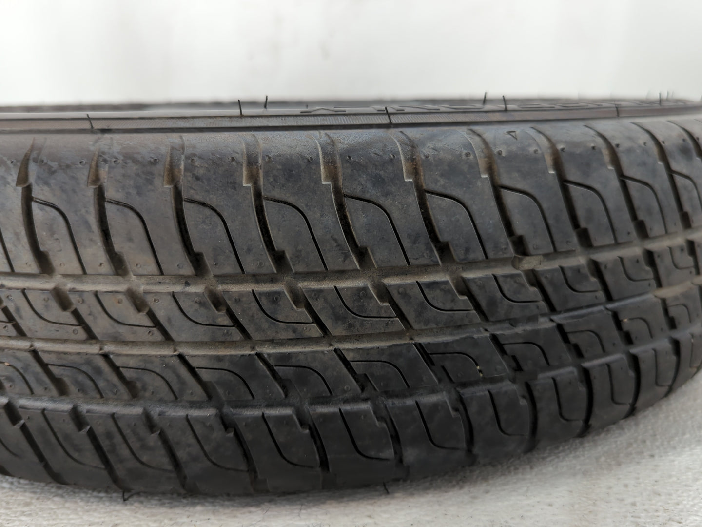 2013-2019 Ford Escape Spare Donut Tire Wheel Rim Oem - Oemusedautoparts1.com