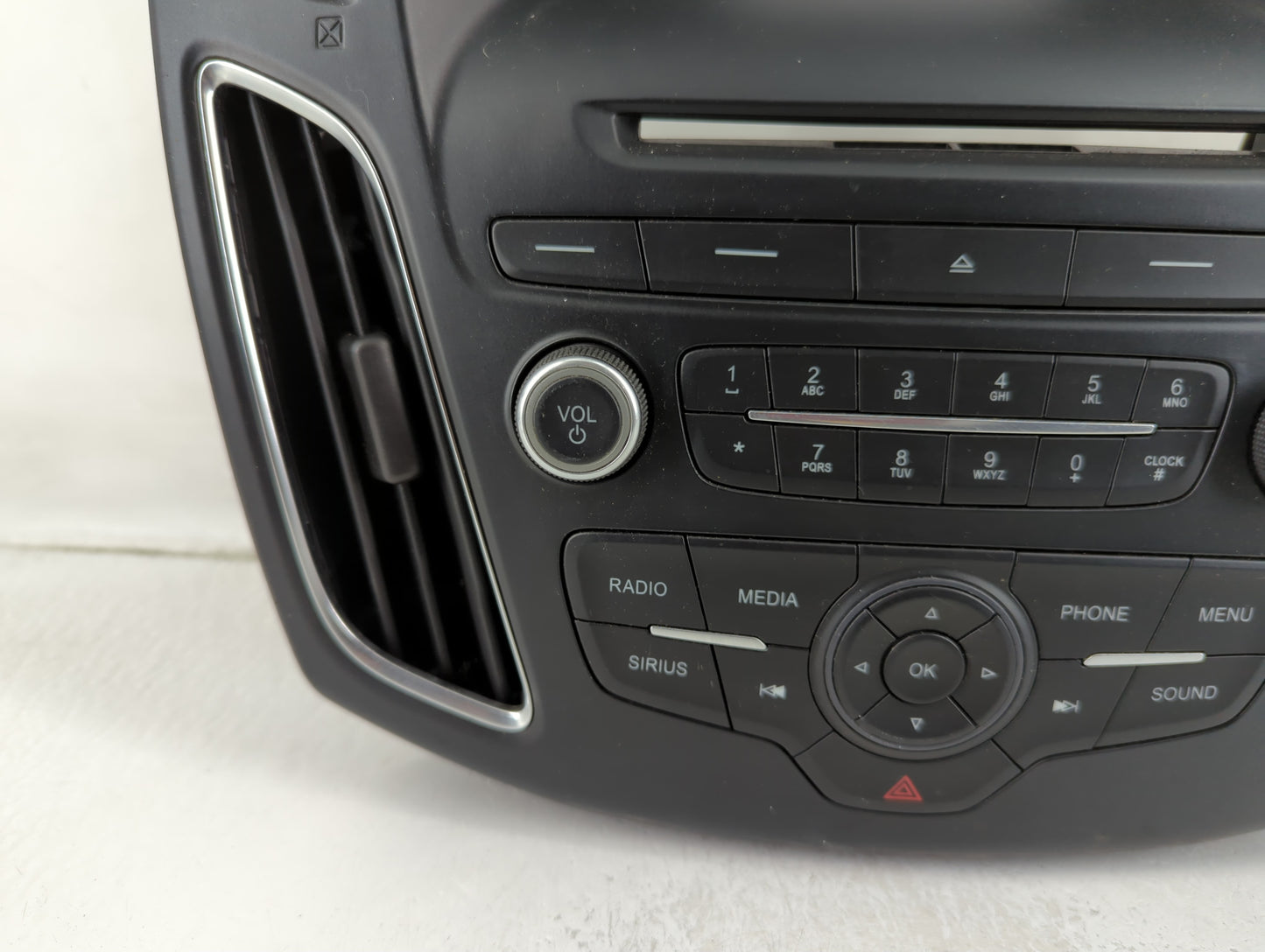 2017-2019 Ford Escape Radio Control Panel - Oemusedautoparts1.com