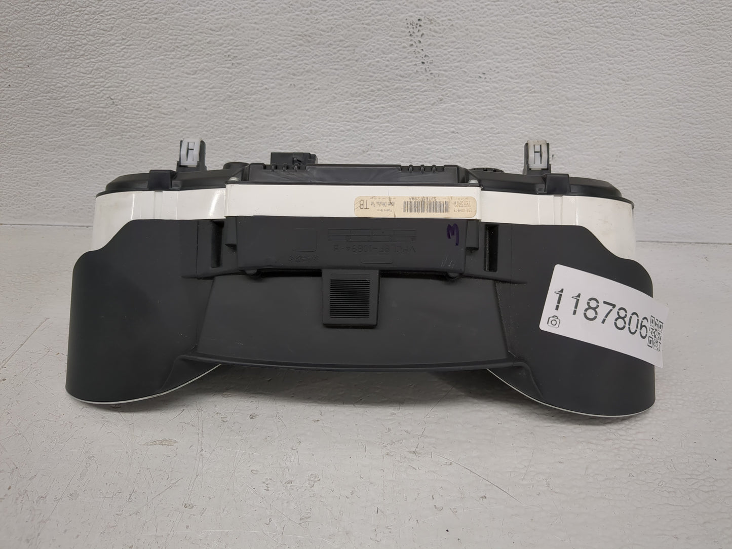 2018 Ford Escape Instrument Cluster Speedometer Gauges Fits OEM Used Auto Parts - Oemusedautoparts1.com