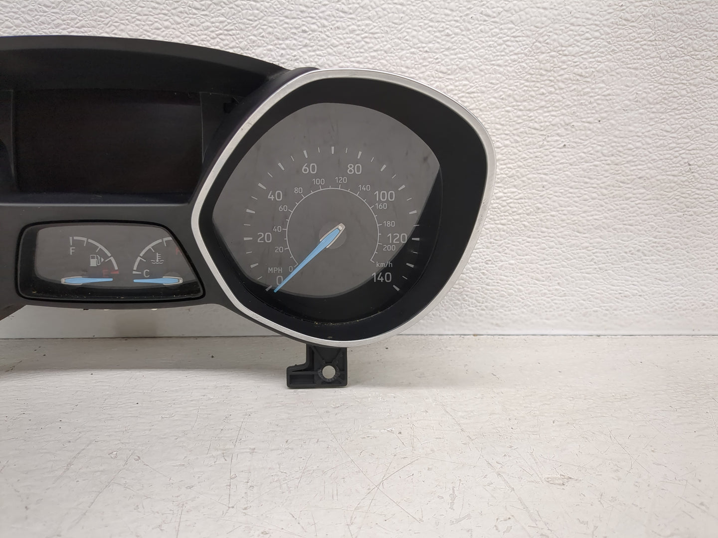 2018 Ford Escape Instrument Cluster Speedometer Gauges P/N:VPCL8F-10894-B Fits OEM Used Auto Parts - Oemusedautoparts1.com