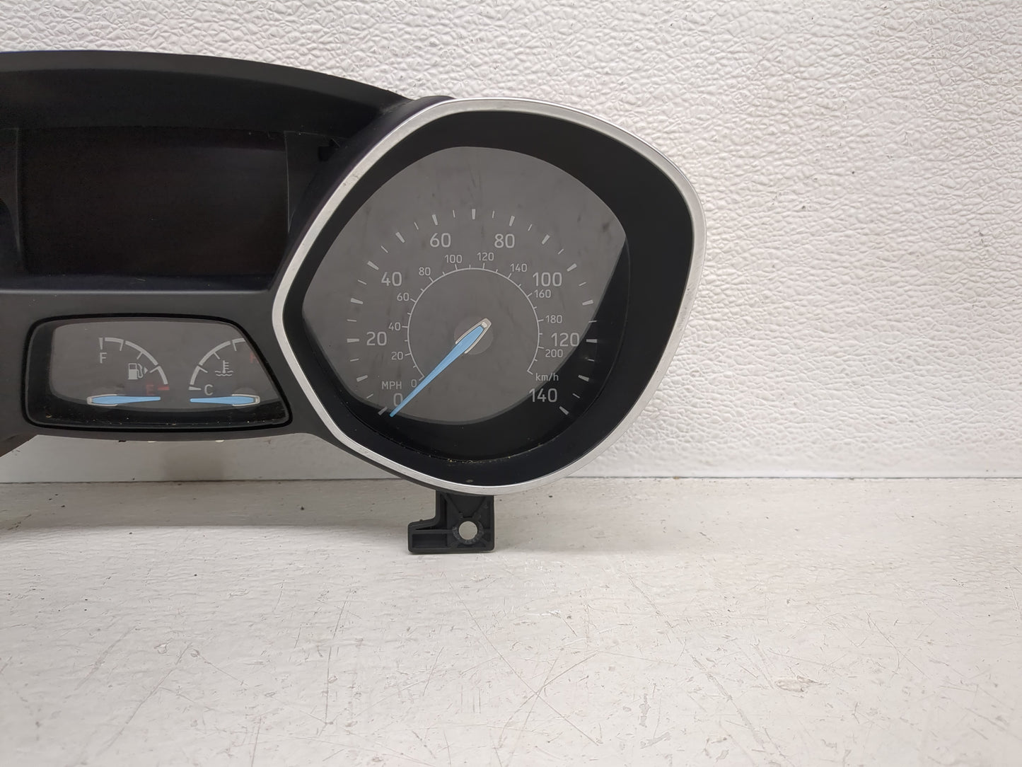 2018 Ford Escape Instrument Cluster Speedometer Gauges P/N:VPCL8F-10894-B Fits OEM Used Auto Parts - Oemusedautoparts1.com