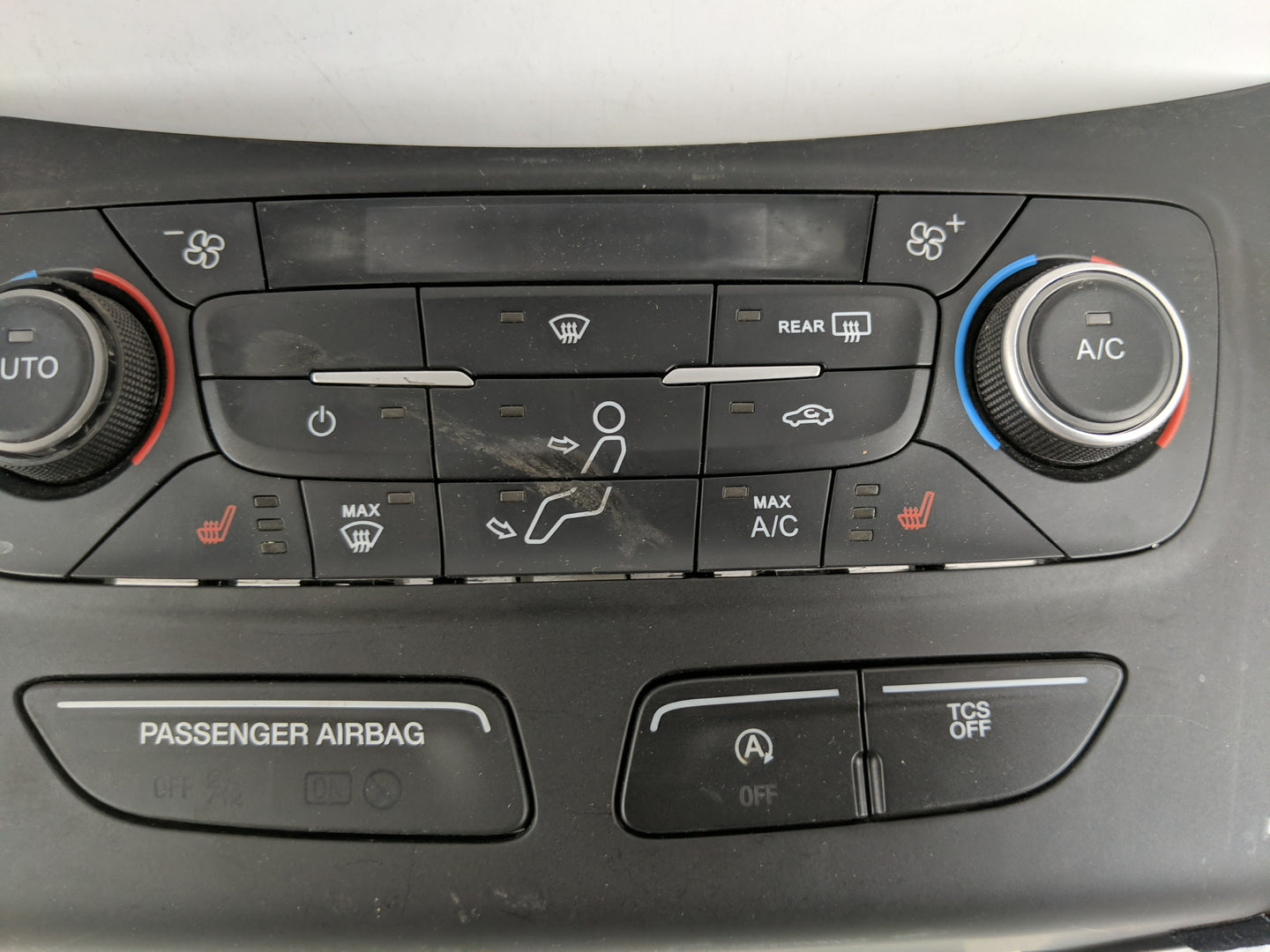 2018-2019 Ford Escape Climate Control Module Temperature AC/Heater Replacement P/N:GJ5T-18C612-CH Fits Fits 2018 2019 OEM Us
