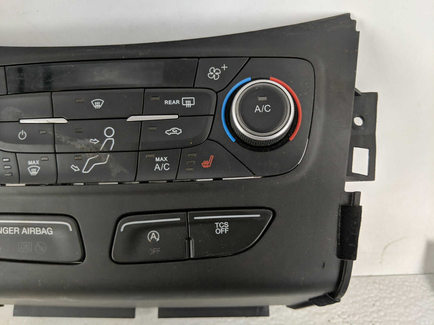 2018-2019 Ford Escape Climate Control Module Temperature AC/Heater Replacement P/N:GJ5T-18C612-CH Fits Fits 2018 2019 OEM Us