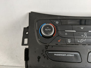 2018-2019 Ford Escape Climate Control Module Temperature AC/Heater Replacement P/N:GJ5T-18C612-CH Fits Fits 2018 2019 OEM Used Auto Parts
