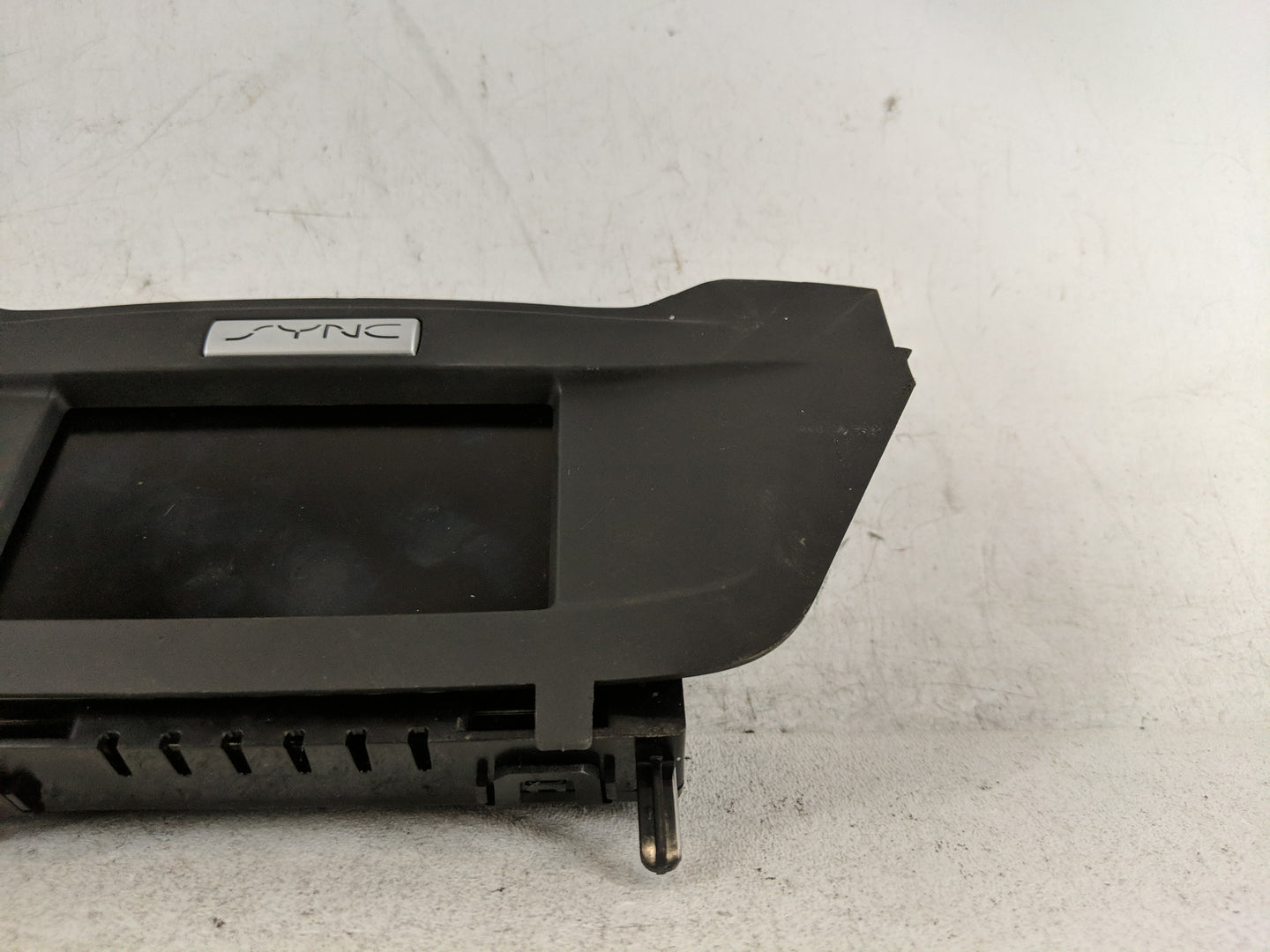 2005-2007 Ford Escape Radio AM FM Cd Player Receiver Replacement P/N:F1FT-18B955-CH Fits Fits 2005 2006 2007 OEM Used Auto P