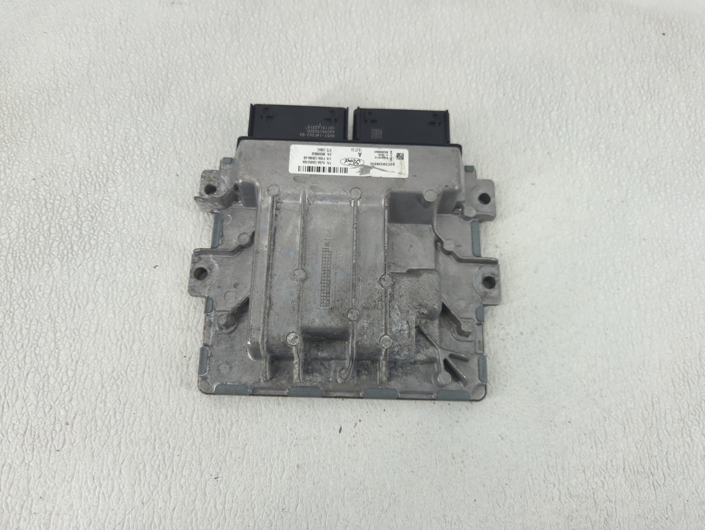 2017-2019 Ford Escape PCM Engine Control Computer ECU ECM PCU OEM P/N:HJ5A-12A650-MA Fits Fits 2017 2018 2019 OEM Used Auto 