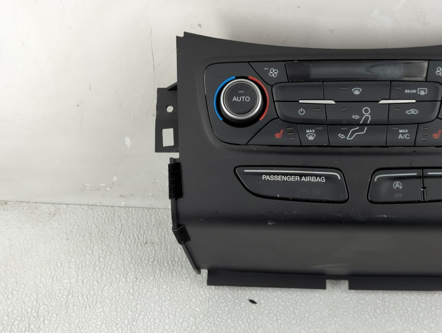 2018-2019 Ford Escape Climate Control Module Temperature AC/Heater Replacement P/N:GJ5T-18C612-CJ Fits Fits 2018 2019 OEM Us