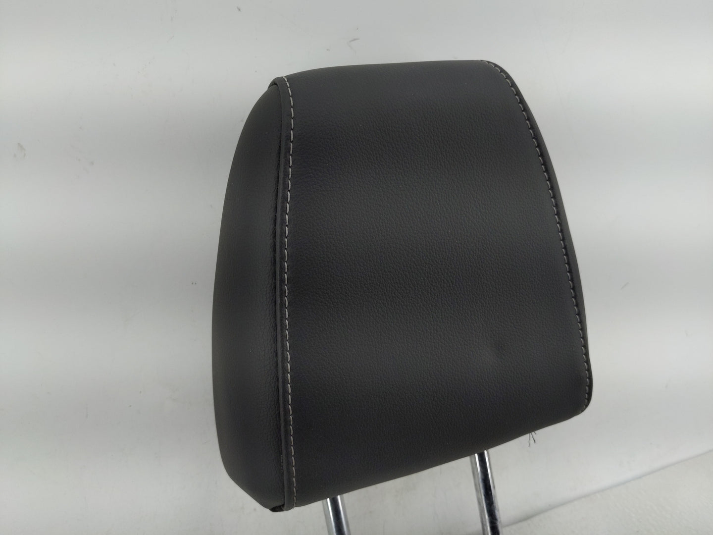 2018 Ford Escape Headrest Head Rest Front Driver Passenger Seat Fits OEM Used Auto Parts - Oemusedautoparts1.com