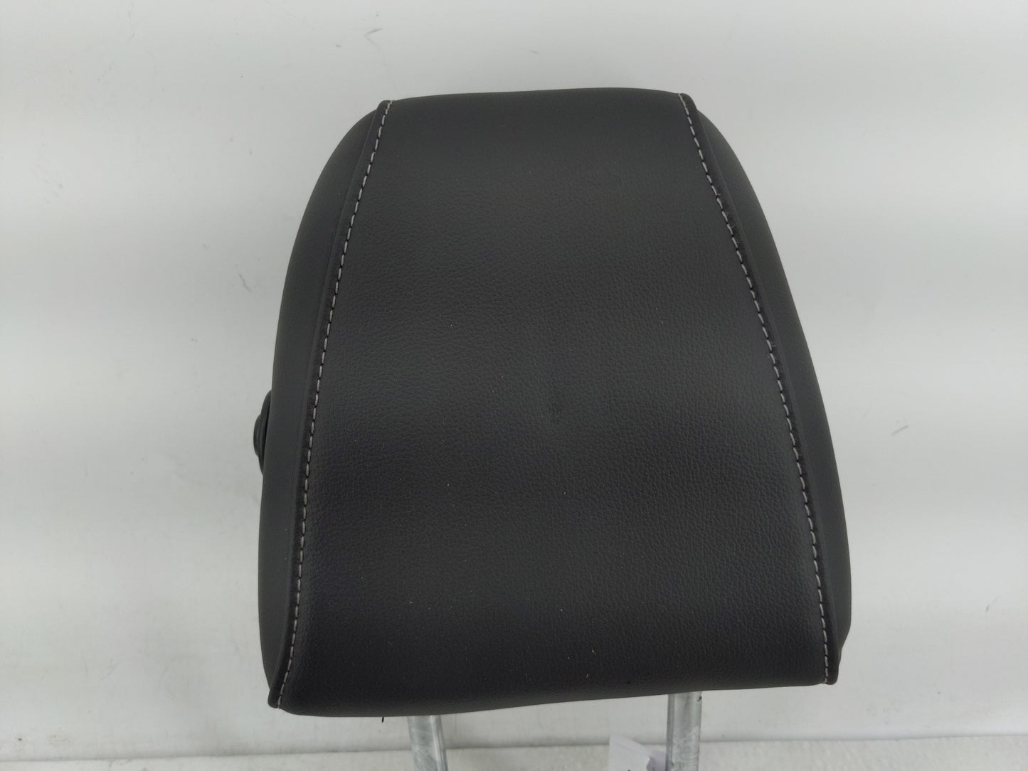 2018 Ford Escape Headrest Head Rest Front Driver Passenger Seat Fits OEM Used Auto Parts - Oemusedautoparts1.com