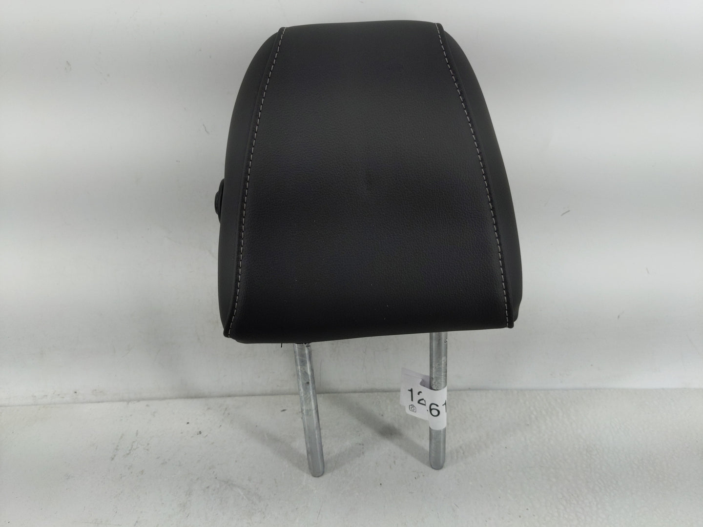 2018 Ford Escape Headrest Head Rest Front Driver Passenger Seat Fits OEM Used Auto Parts - Oemusedautoparts1.com