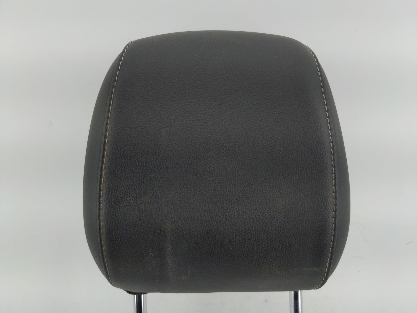 2018 Ford Escape Headrest Head Rest Front Driver Passenger Seat Fits OEM Used Auto Parts - Oemusedautoparts1.com