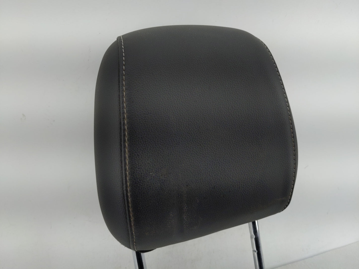 2018 Ford Escape Headrest Head Rest Front Driver Passenger Seat Fits OEM Used Auto Parts - Oemusedautoparts1.com