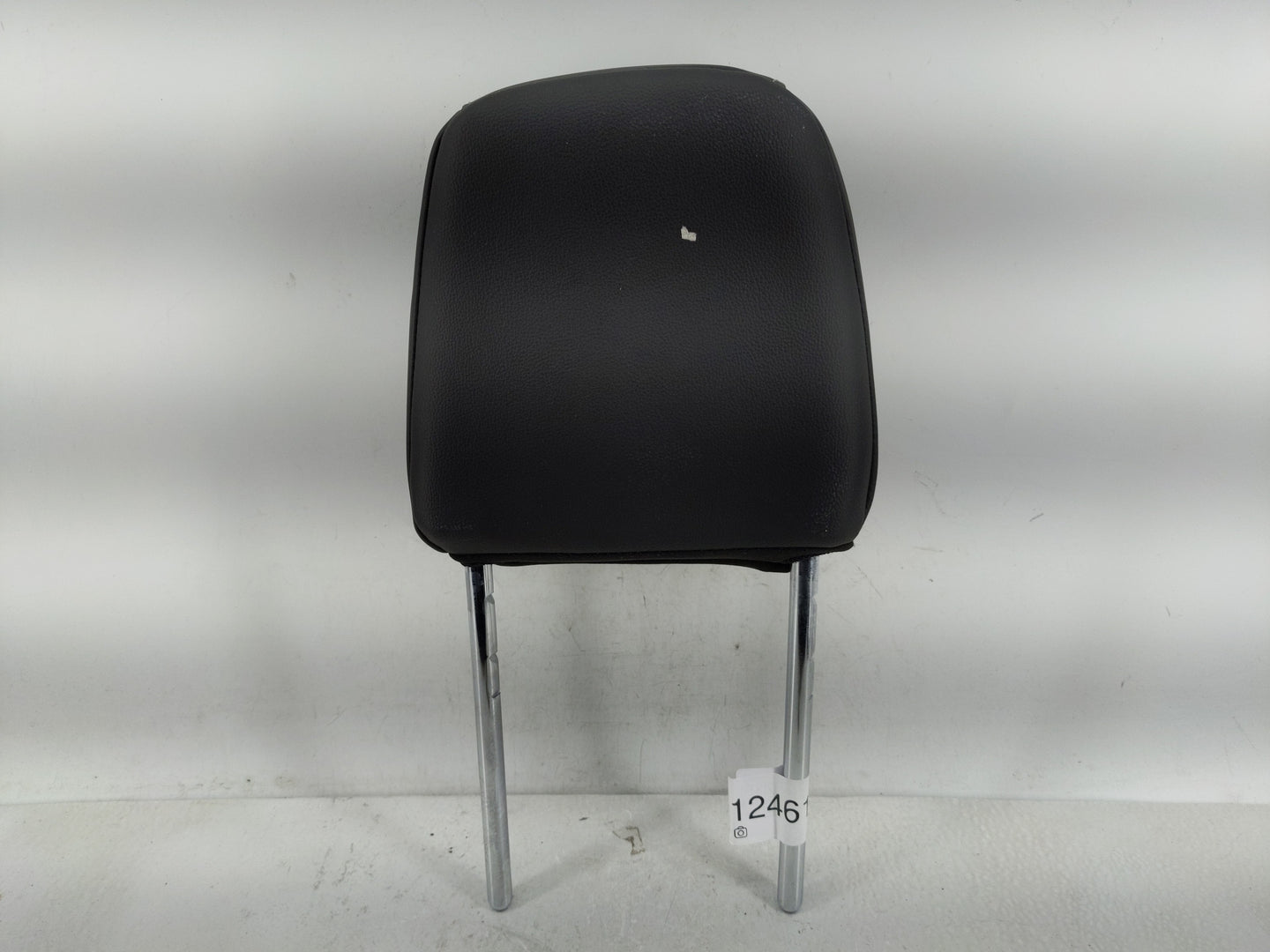 2018 Ford Escape Headrest Head Rest Front Driver Passenger Seat Fits OEM Used Auto Parts - Oemusedautoparts1.com