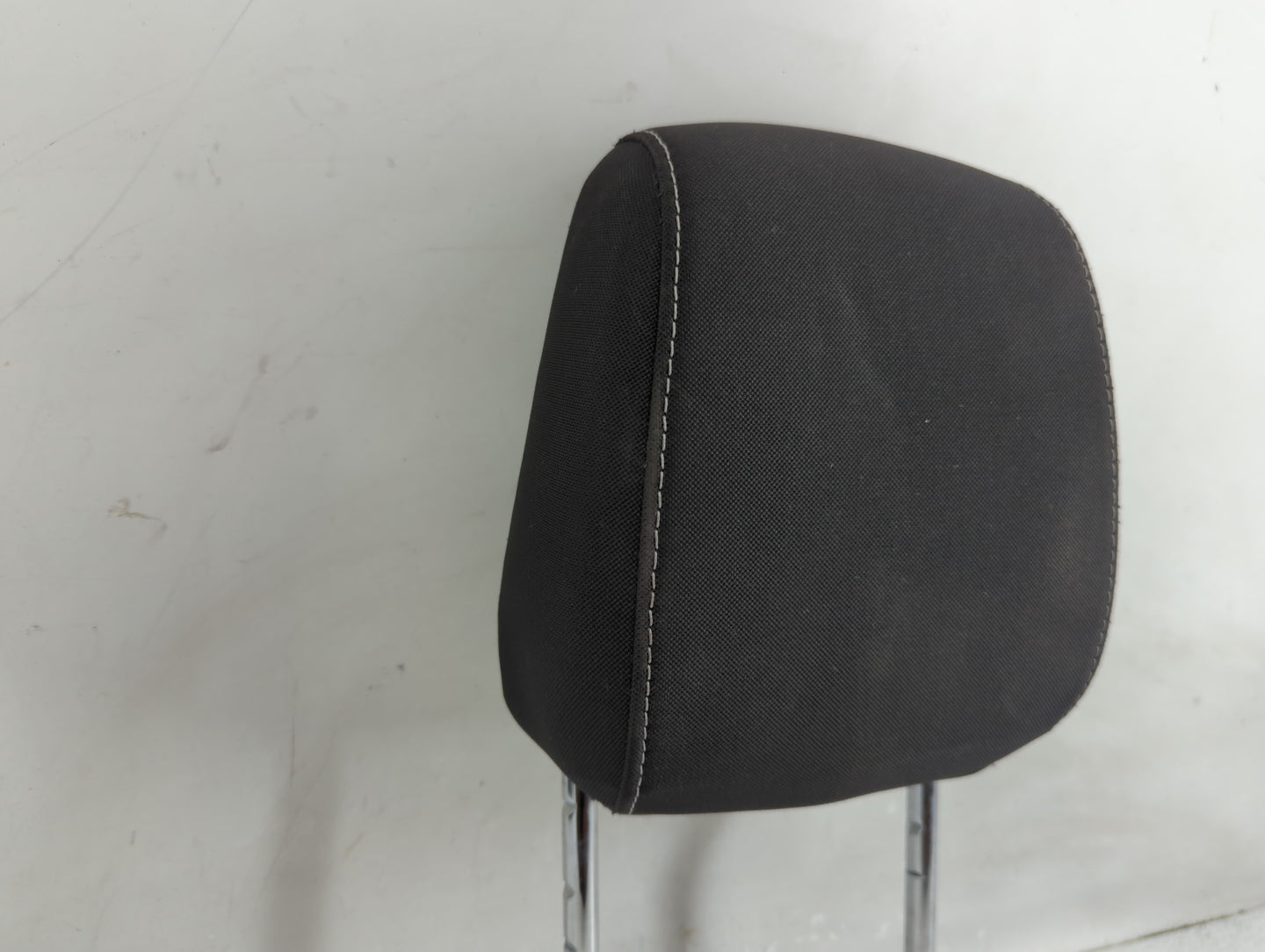 2018 Ford Escape Headrest Head Rest Rear Seat Fits OEM Used Auto Parts - Oemusedautoparts1.com