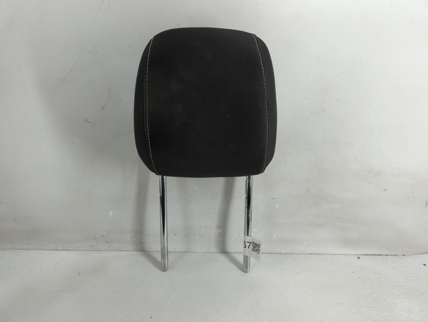 2018 Ford Escape Headrest Head Rest Front Driver Passenger Seat Fits OEM Used Auto Parts - Oemusedautoparts1.com
