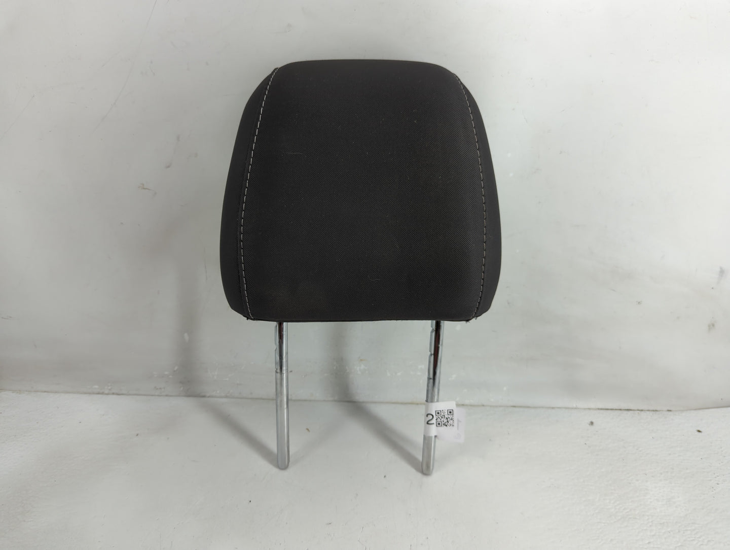 2018 Ford Escape Headrest Head Rest Front Driver Passenger Seat Fits OEM Used Auto Parts - Oemusedautoparts1.com