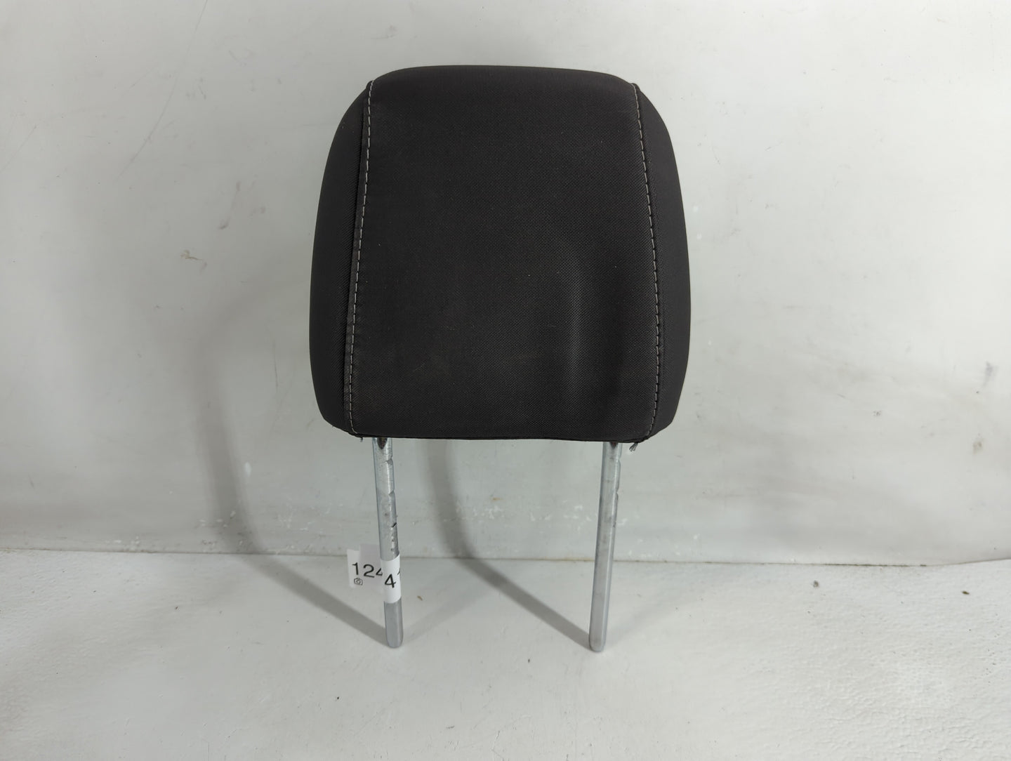 2018 Ford Escape Headrest Head Rest Front Driver Passenger Seat Fits OEM Used Auto Parts - Oemusedautoparts1.com