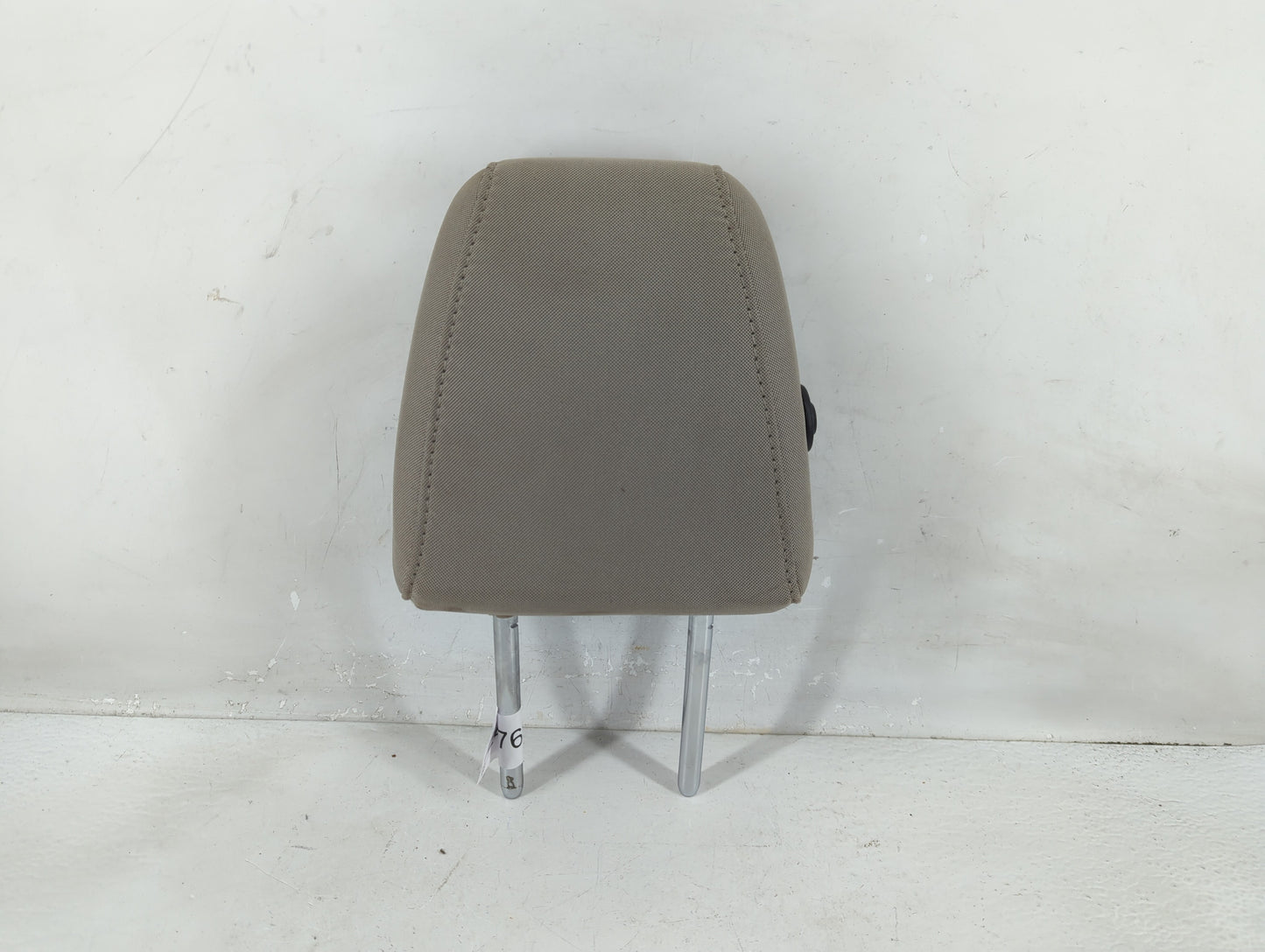 2018 Ford Escape Headrest Head Rest Rear Seat Fits OEM Used Auto Parts - Oemusedautoparts1.com