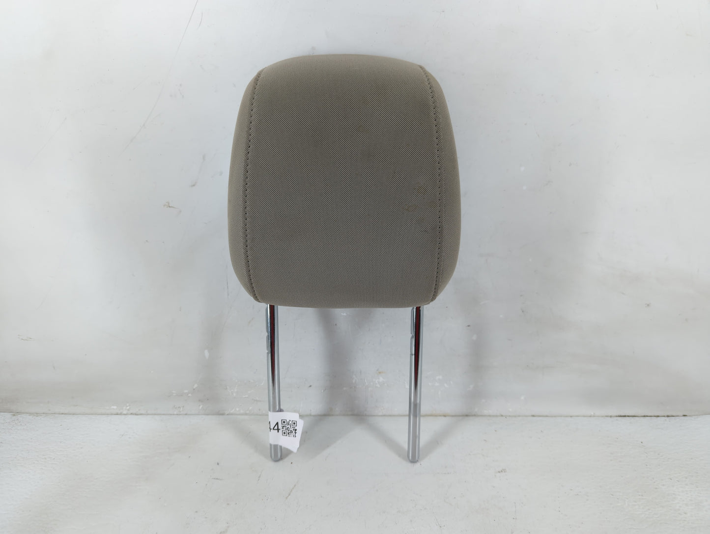 2018 Ford Escape Headrest Head Rest Front Driver Passenger Seat - Oemusedautoparts1.com