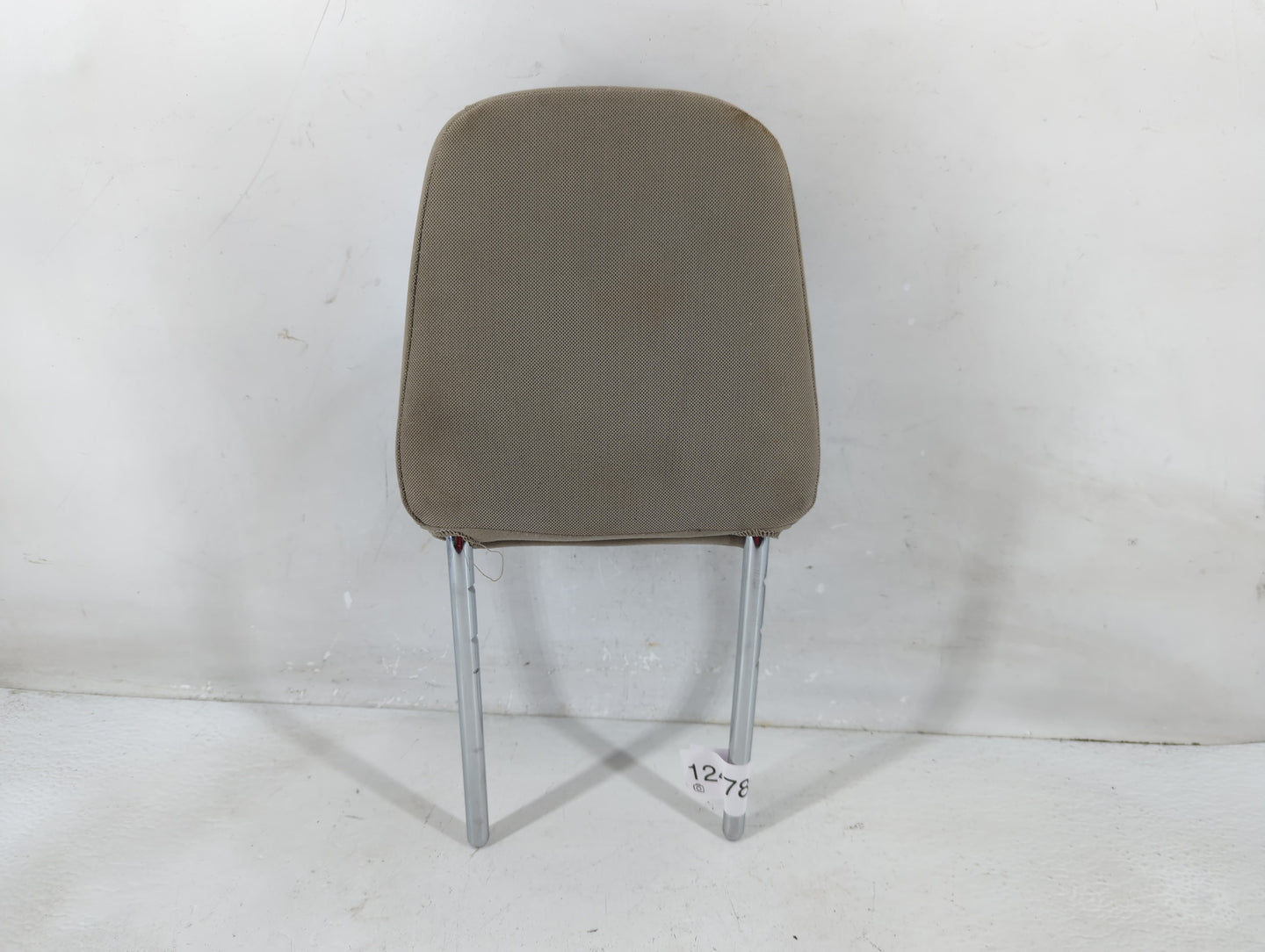 2018 Ford Escape Headrest Head Rest Front Driver Passenger Seat - Oemusedautoparts1.com