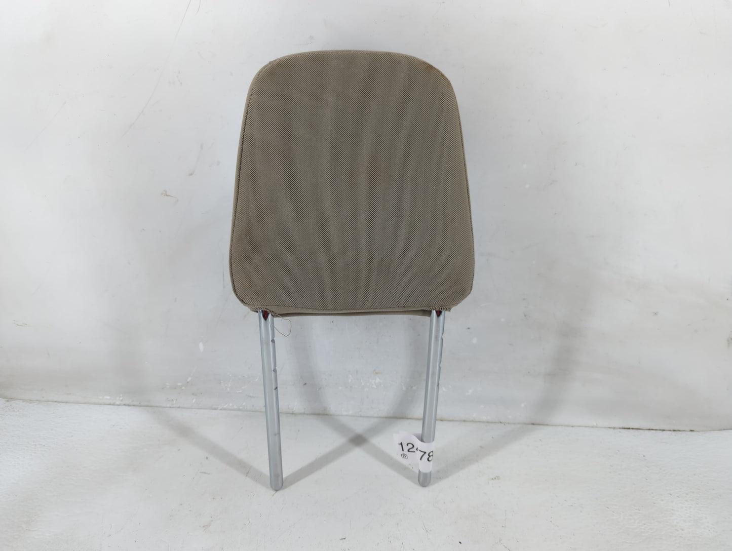 2018 Ford Escape Headrest Head Rest Front Driver Passenger Seat - Oemusedautoparts1.com