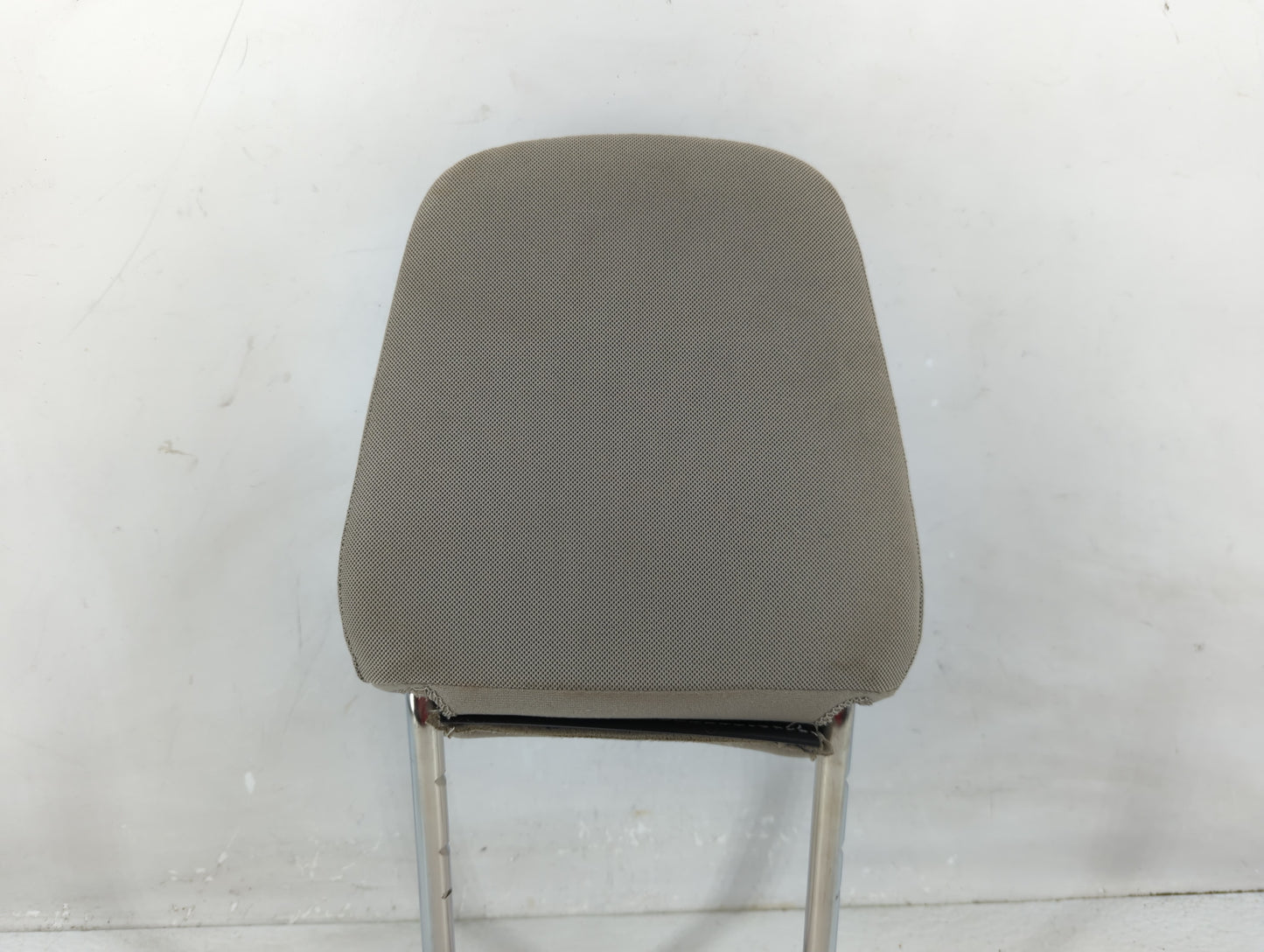 2018 Ford Escape Headrest Head Rest Front Driver Passenger Seat Fits OEM Used Auto Parts - Oemusedautoparts1.com