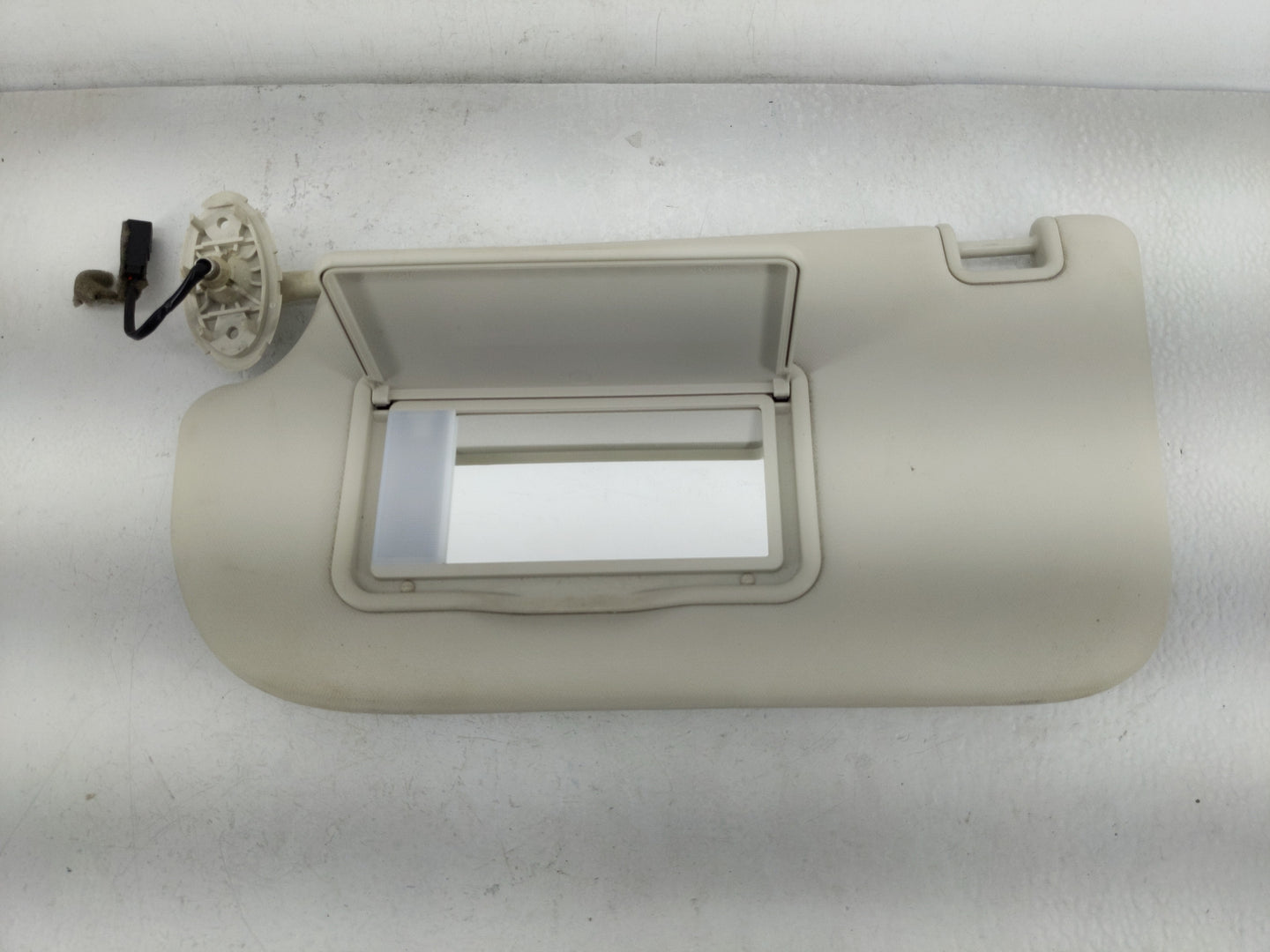 2013-2019 Ford Escape Sun Visor Shade Replacement Driver Left Mirror Fits Fits 2013 2014 2015 2016 2017 2018 2019 OEM Used A