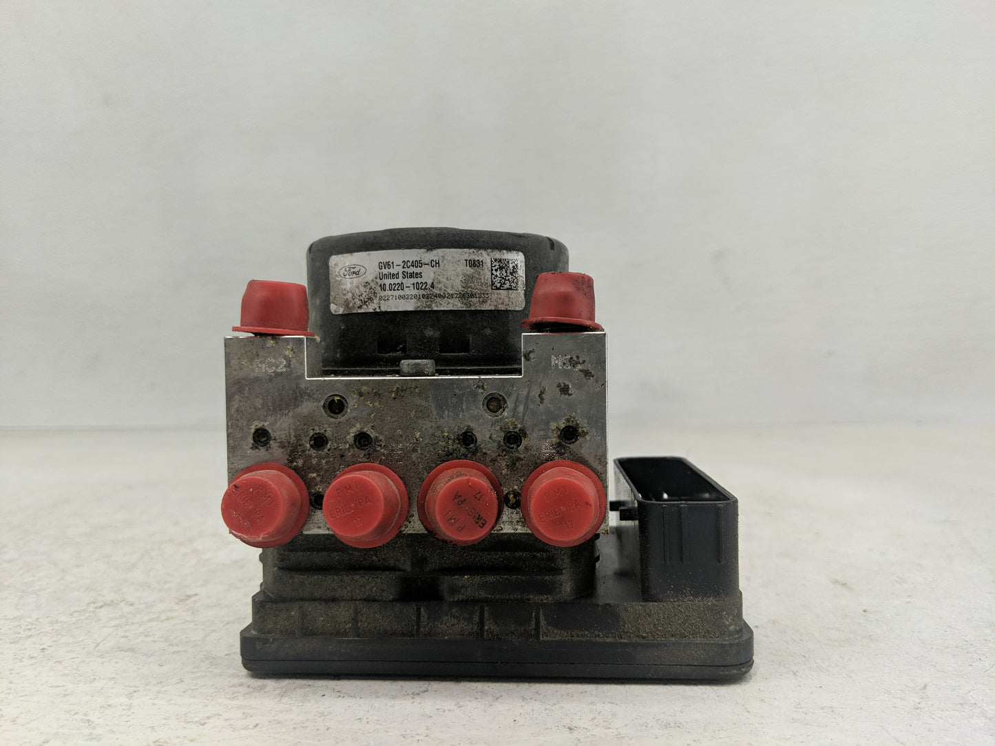 2017-2019 Ford Escape ABS Pump Control Module Replacement P/N:GV61-2C219-DJ Fits Fits 2017 2018 2019 OEM Used Auto Parts - O