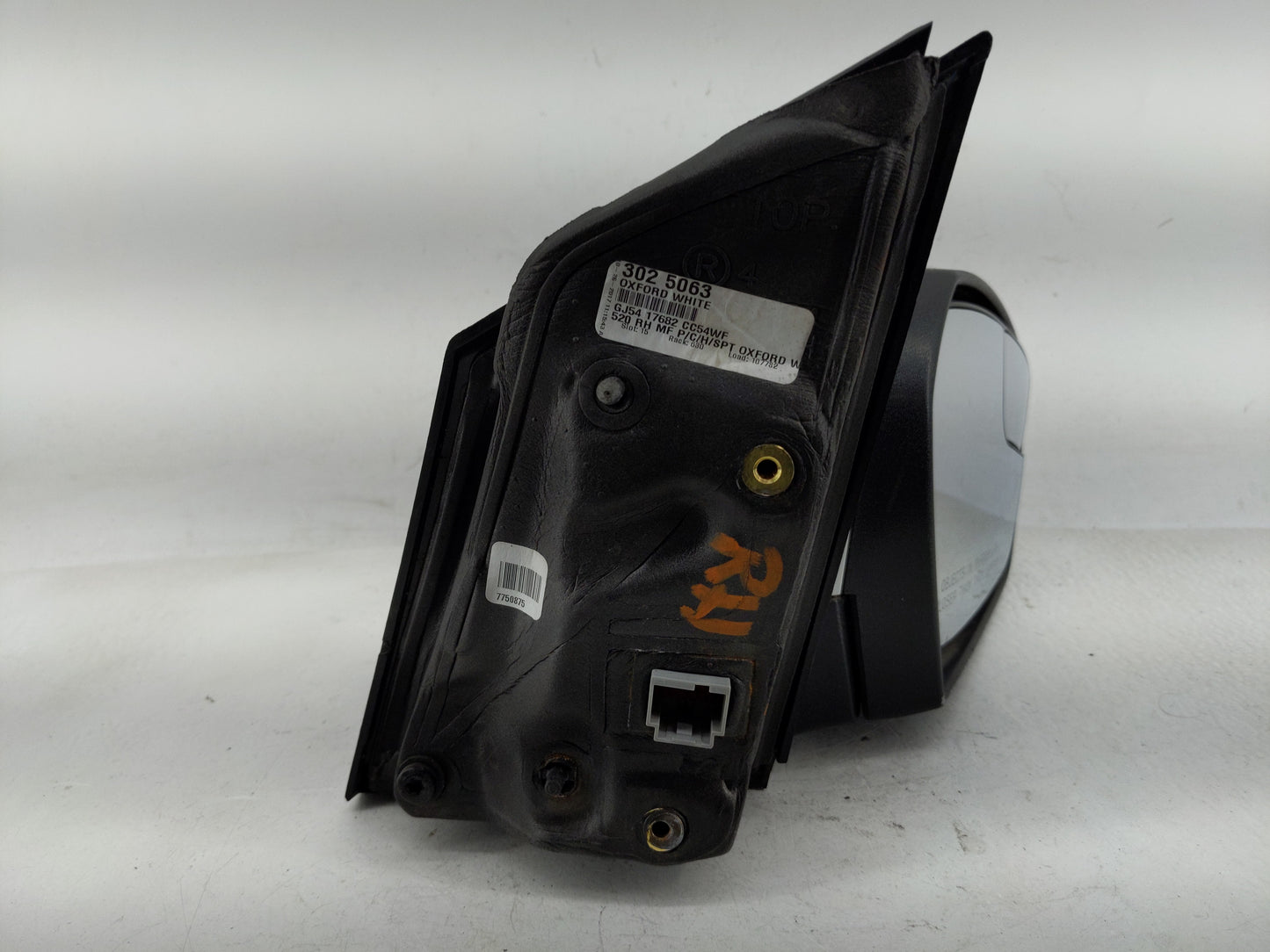 2017-2019 Ford Escape Passenger Side View Mirror - Right Door Mirror OEM Used - Oemusedautoparts1.com