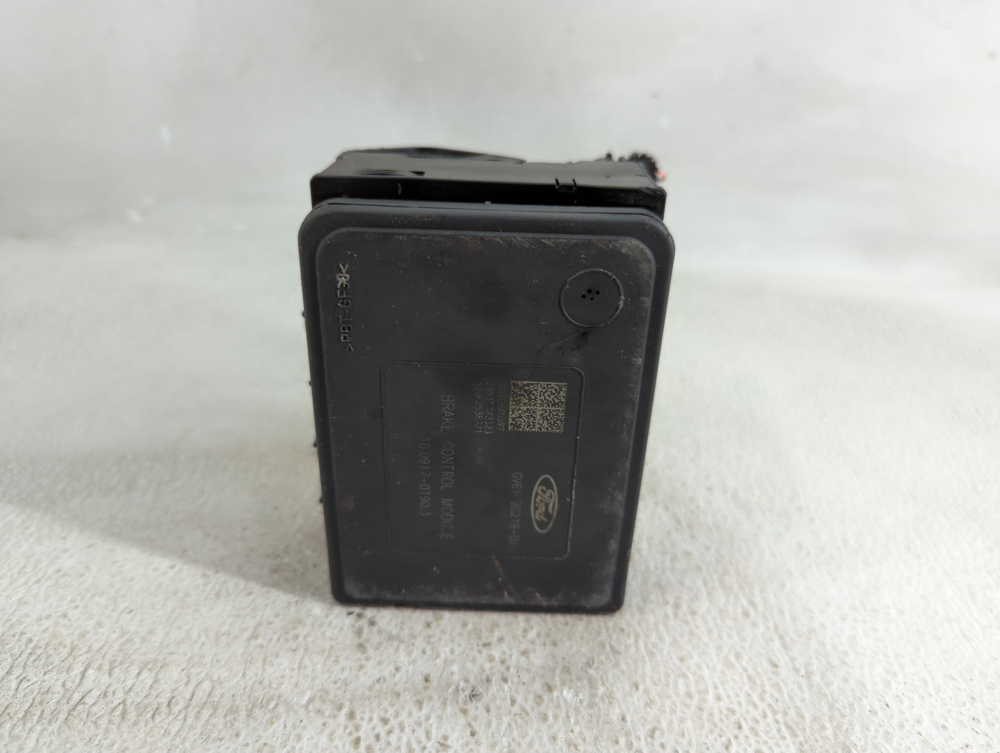 2017-2019 Ford Escape ABS Pump Control Module Replacement P/N:GV61-2C219-DJ Fits Fits 2017 2018 2019 OEM Used Auto Parts - O