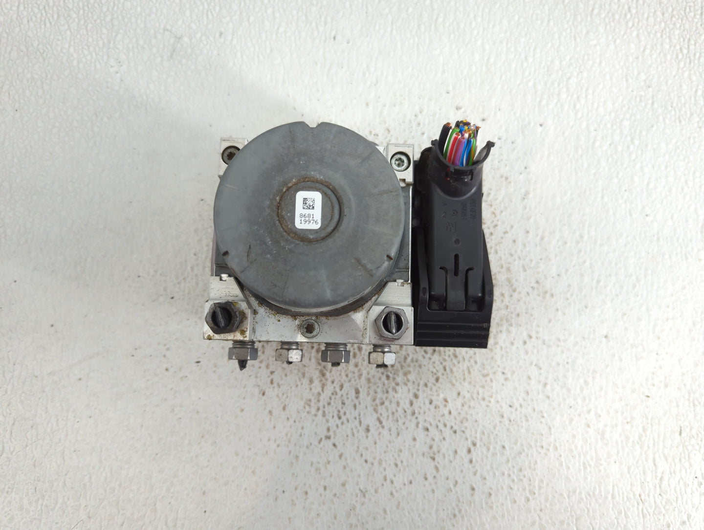 2017-2019 Ford Escape ABS Pump Control Module Replacement P/N:GV61-2C405-CJ Fits Fits 2017 2018 2019 OEM Used Auto Parts - O