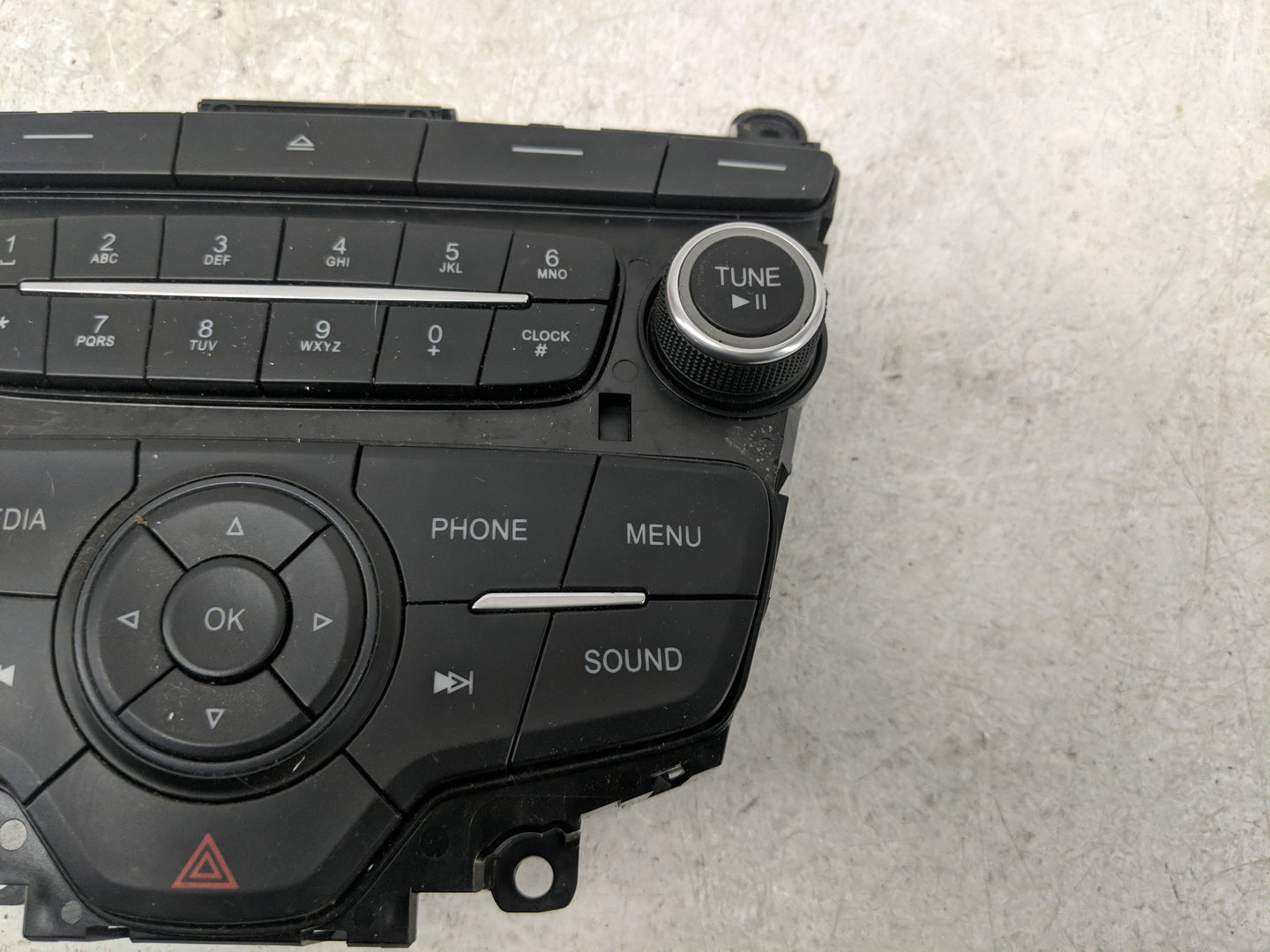 2017-2019 Ford Escape Radio AM FM Cd Player Receiver Replacement P/N:F1ET18K811KD Fits Fits 2015 2016 2017 2018 2019 OEM Use