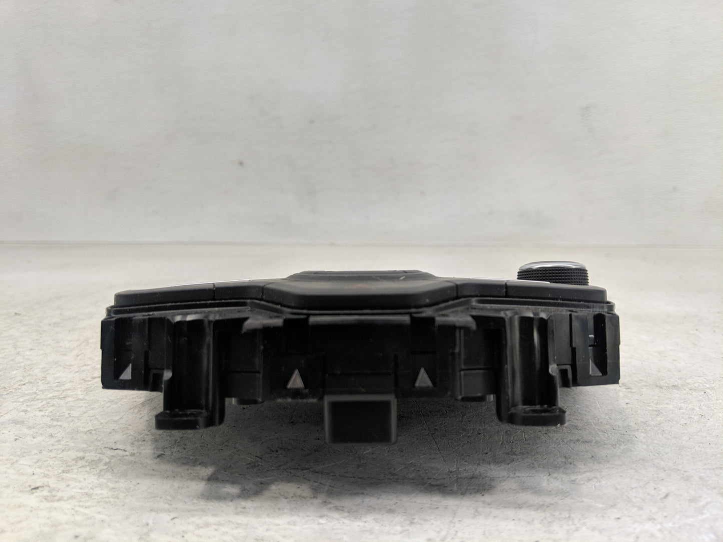 2017-2019 Ford Escape Radio AM FM Cd Player Receiver Replacement P/N:F1ET18K811KD Fits Fits 2015 2016 2017 2018 2019 OEM Use