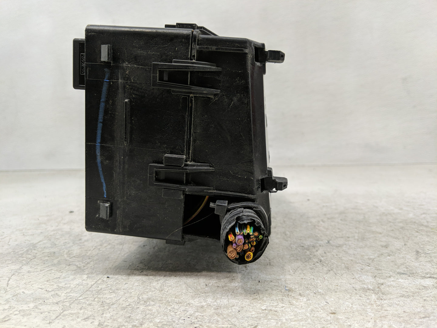 2018 Ford Escape Fusebox Fuse Box Panel Relay Module P/N:AV6T-14A067-AD E02345500 Fits OEM Used Auto Parts - Oemusedautopart