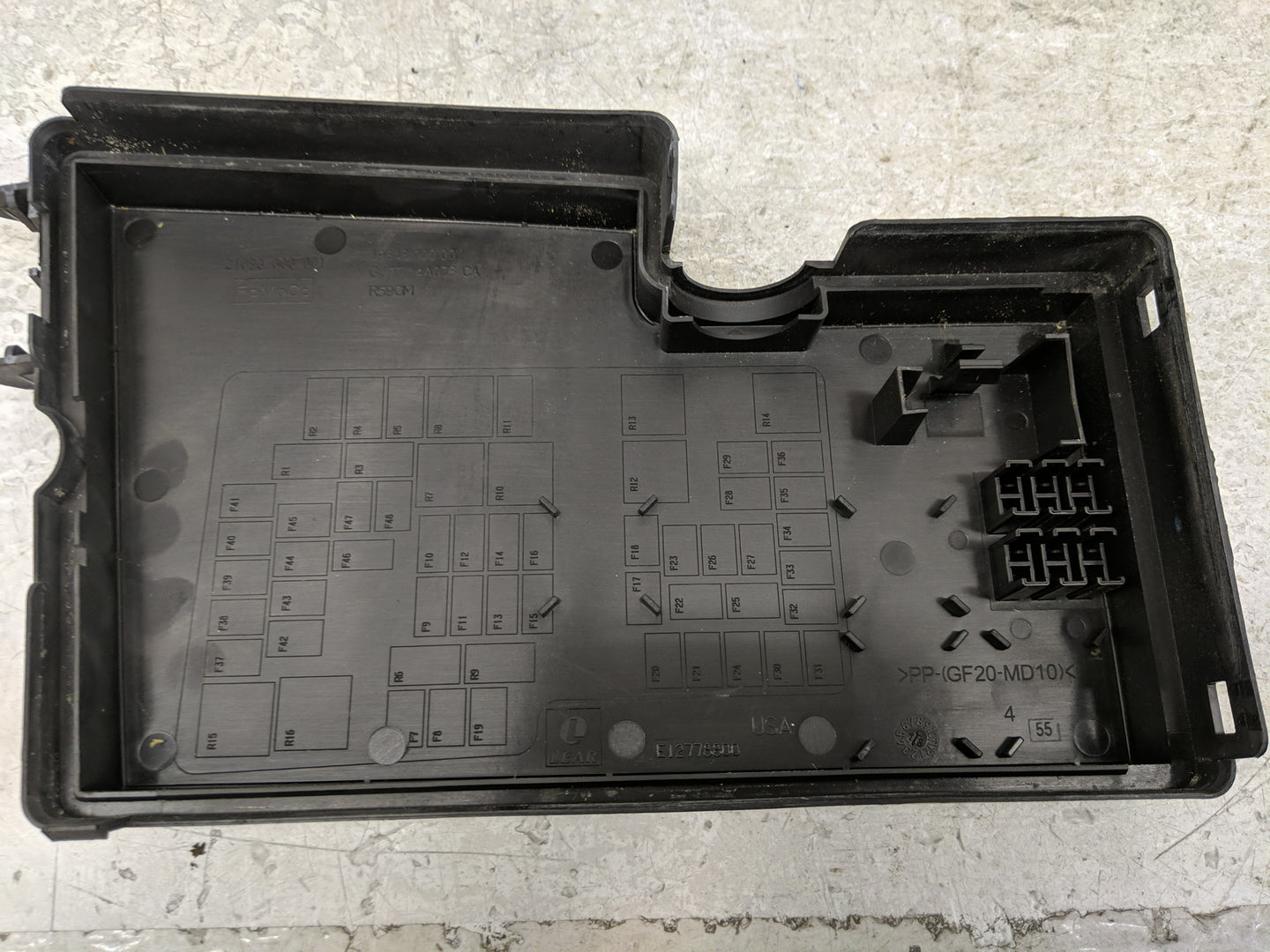 2018 Ford Escape Fusebox Fuse Box Panel Relay Module P/N:AV6T-14A067-AD E02345500 Fits OEM Used Auto Parts - Oemusedautopart