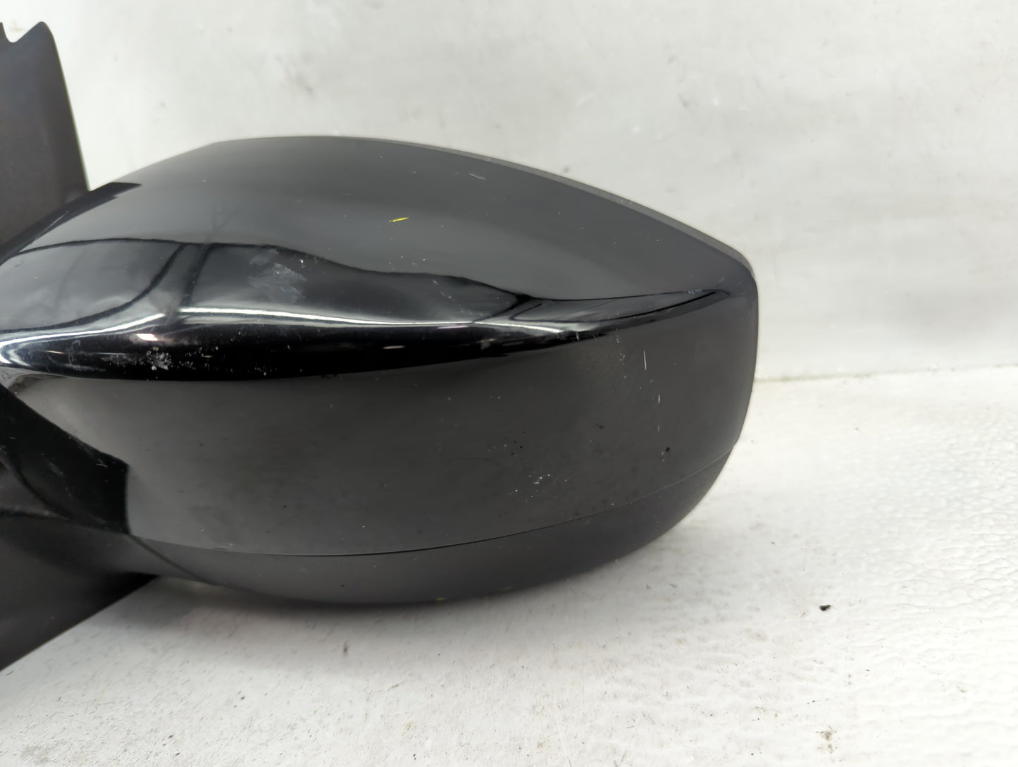 2017-2019 Ford Escape Driver Side View Mirror - Left Door Mirror OEM Used - Oemusedautoparts1.com
