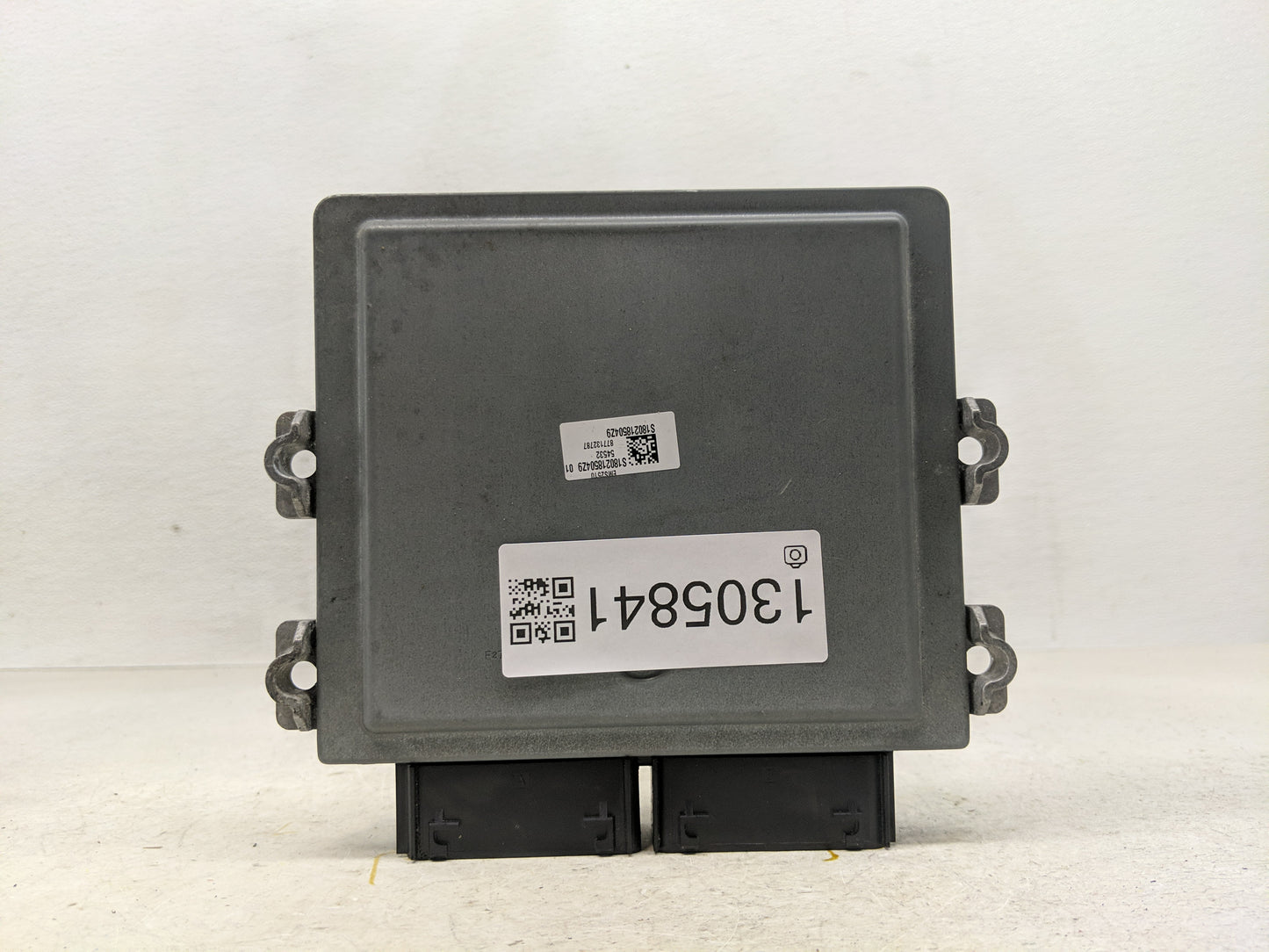 2017-2019 Ford Escape PCM Engine Control Computer ECU ECM PCU OEM P/N:HU5T-14F262-BA HJ5A-12A650-MA Fits Fits 2017 2018 2019