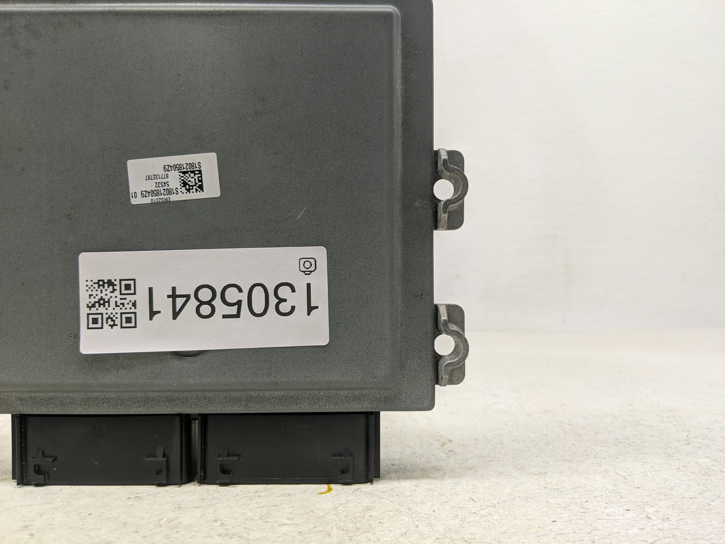 2017-2019 Ford Escape PCM Engine Control Computer ECU ECM PCU OEM P/N:HU5T-14F262-BA HJ5A-12A650-MA Fits Fits 2017 2018 2019