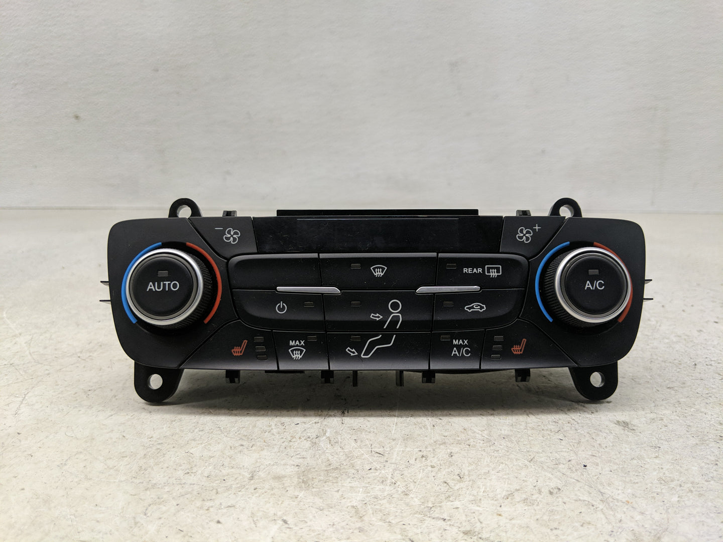 2018-2019 Ford Escape Climate Control Module Temperature AC/Heater Replacement Fits Fits 2018 2019 OEM Used Auto Parts - Oem