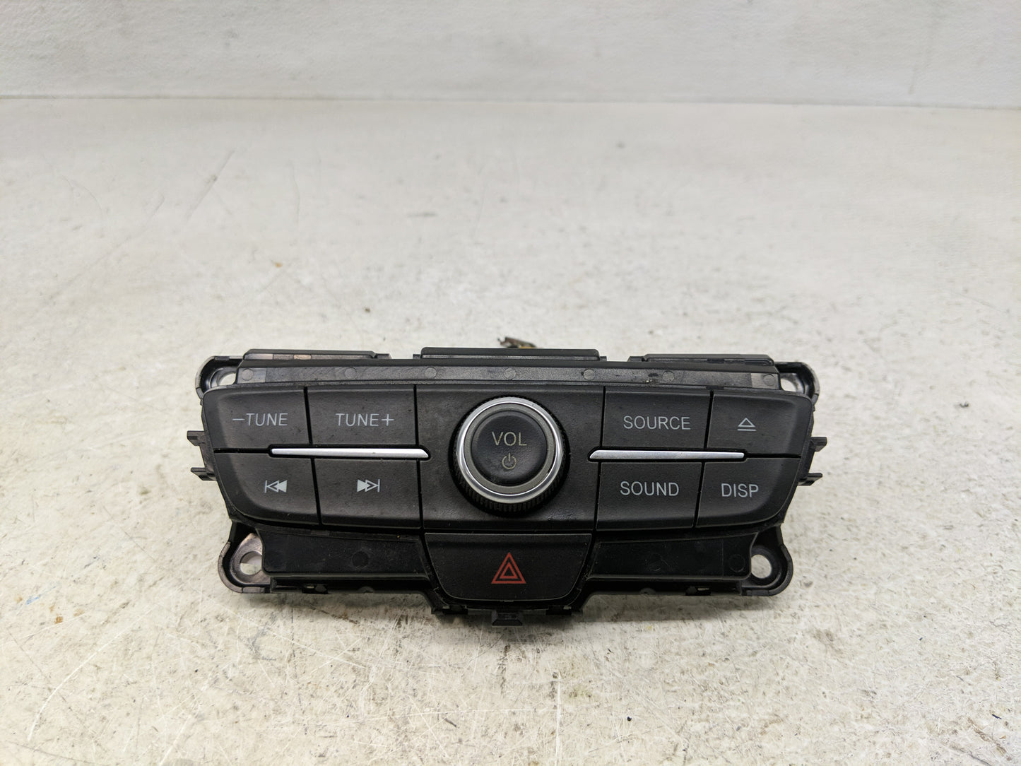 2018-2019 Ford Escape Climate Control Module Temperature AC/Heater Replacement P/N:4F571-HB Fits Fits 2018 2019 OEM Used Aut