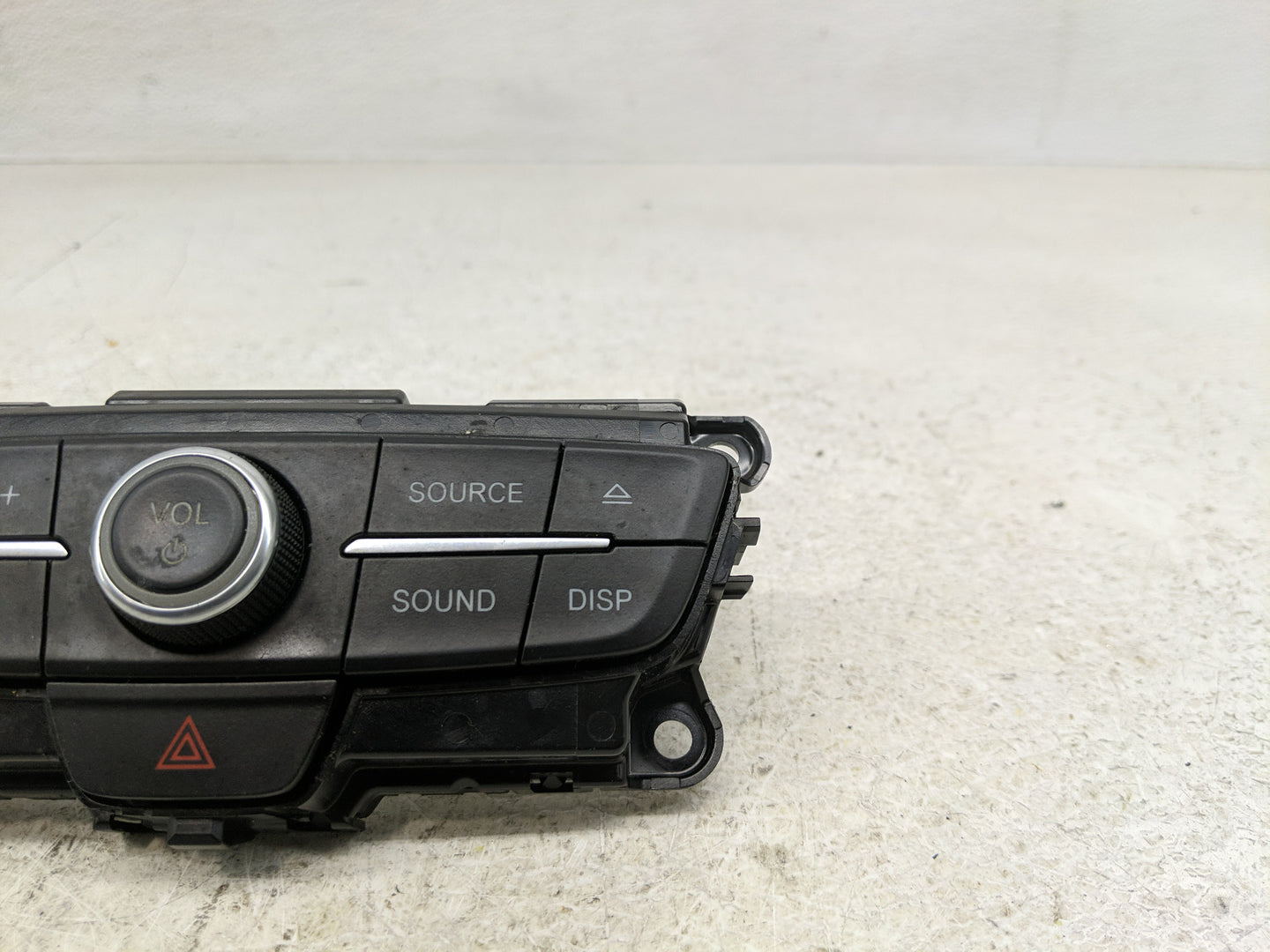 2018-2019 Ford Escape Climate Control Module Temperature AC/Heater Replacement P/N:4F571-HB Fits Fits 2018 2019 OEM Used Aut