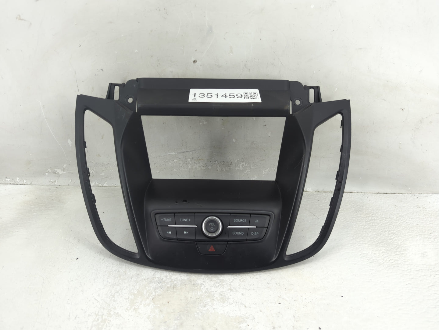2017-2019 Ford Escape Radio AM FM Cd Player Receiver Replacement P/N:F1CT18K811HC Fits Fits 2017 2018 2019 OEM Used Auto Par