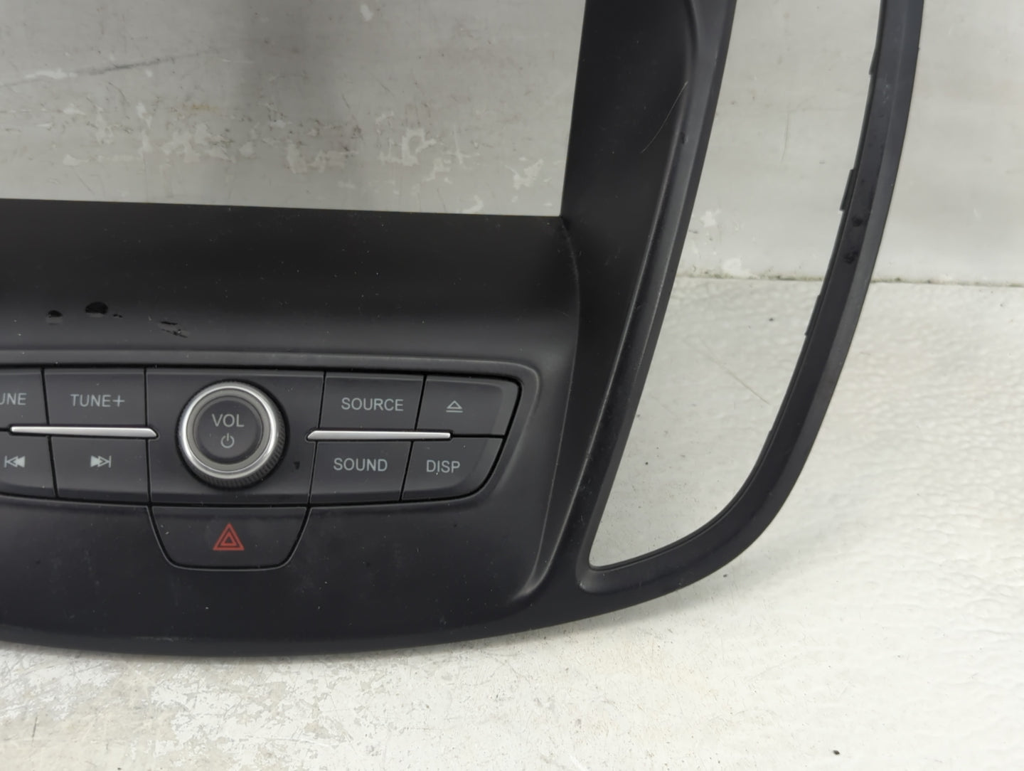 2017-2019 Ford Escape Radio AM FM Cd Player Receiver Replacement P/N:F1CT18K811HC Fits Fits 2017 2018 2019 OEM Used Auto Par