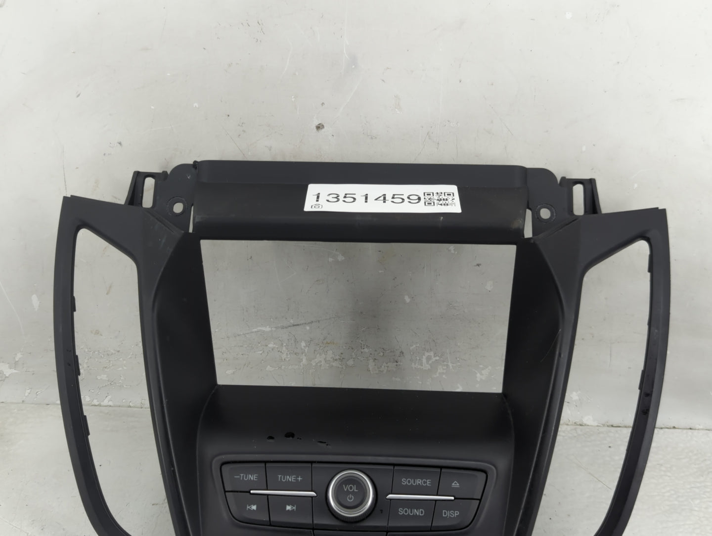 2017-2019 Ford Escape Radio AM FM Cd Player Receiver Replacement P/N:F1CT18K811HC Fits Fits 2017 2018 2019 OEM Used Auto Par