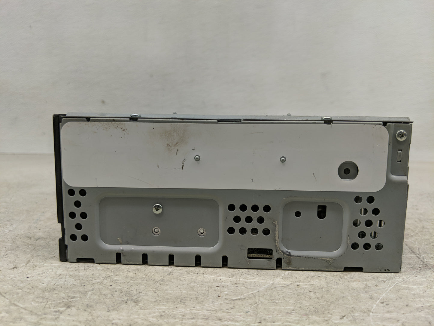 2015-2019 Ford Escape Radio AM FM Cd Player Receiver Replacement P/N:GJ5T-19C107-KA GJ5T-19C107-DD Fits OEM Used Auto Parts 