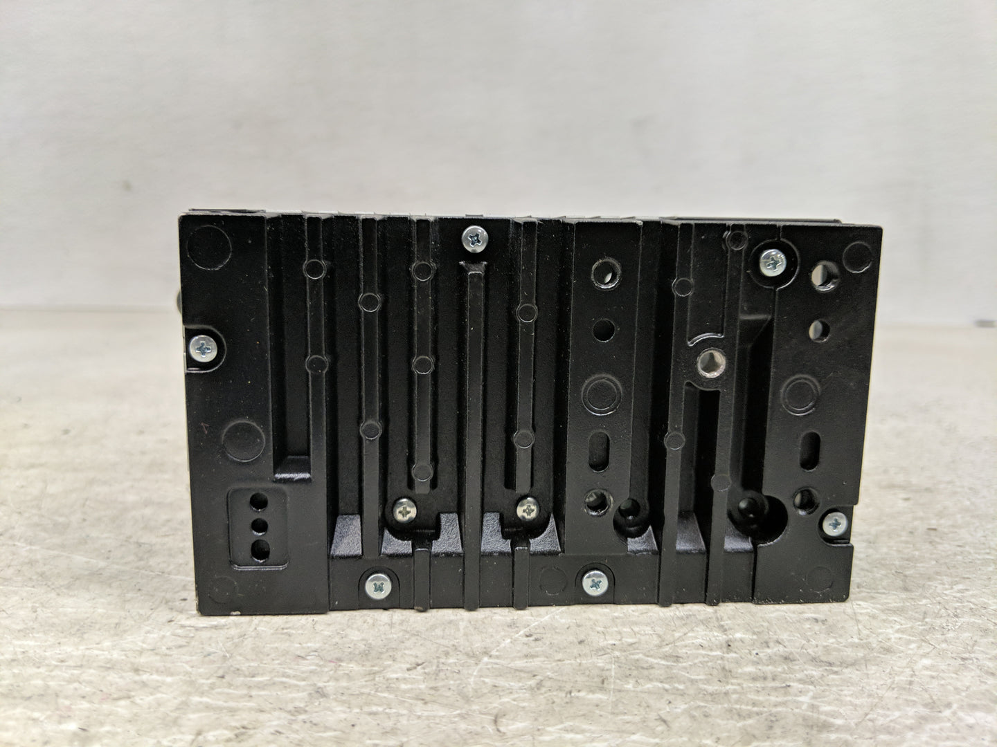 2015-2019 Ford Escape Radio AM FM Cd Player Receiver Replacement P/N:GJ5T-19C107-KA GJ5T-19C107-DD Fits OEM Used Auto Parts 