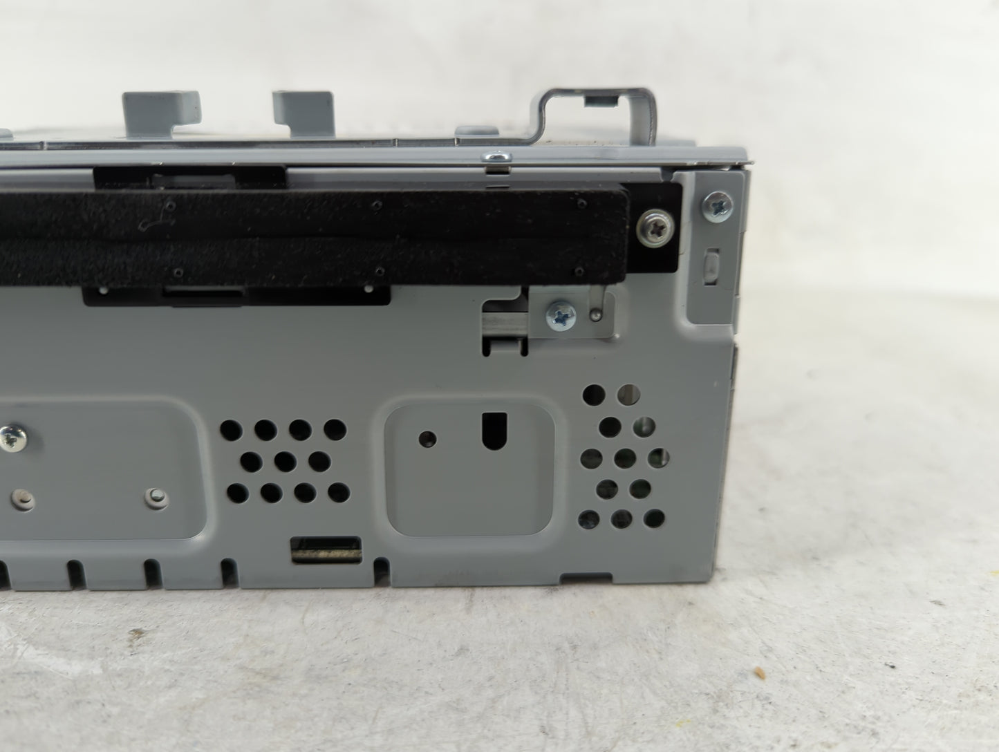 2017-2019 Ford Escape Radio AM FM Cd Player Receiver Replacement P/N:GJ5T-19C107-BE Fits Fits 2017 2018 2019 OEM Used Auto P