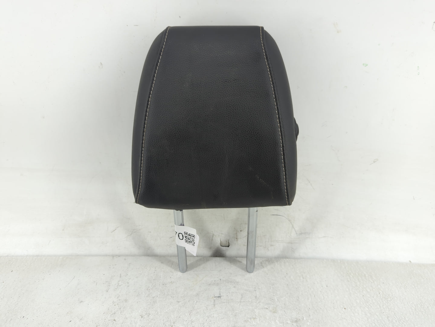 2018 Ford Escape Headrest Head Rest Rear Seat Fits OEM Used Auto Parts - Oemusedautoparts1.com